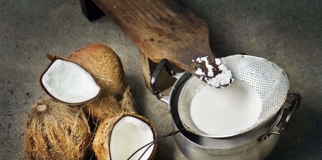 процесс получения кокосового молока